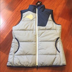 NIKE WOMENS LOS ANGELES LA RAMS NFL PUFFER VEST